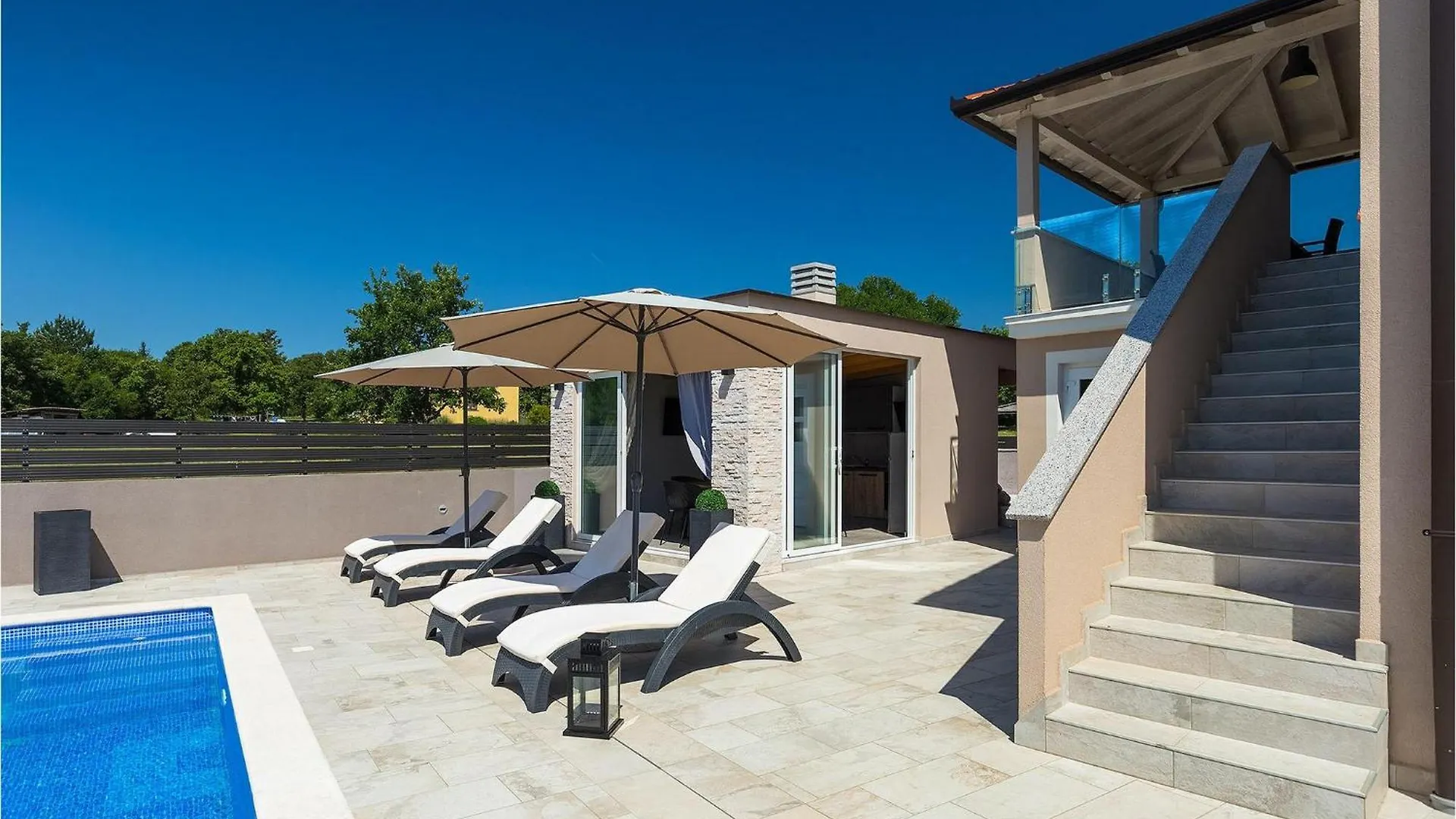 別荘 Villa Emilia VeliGolji