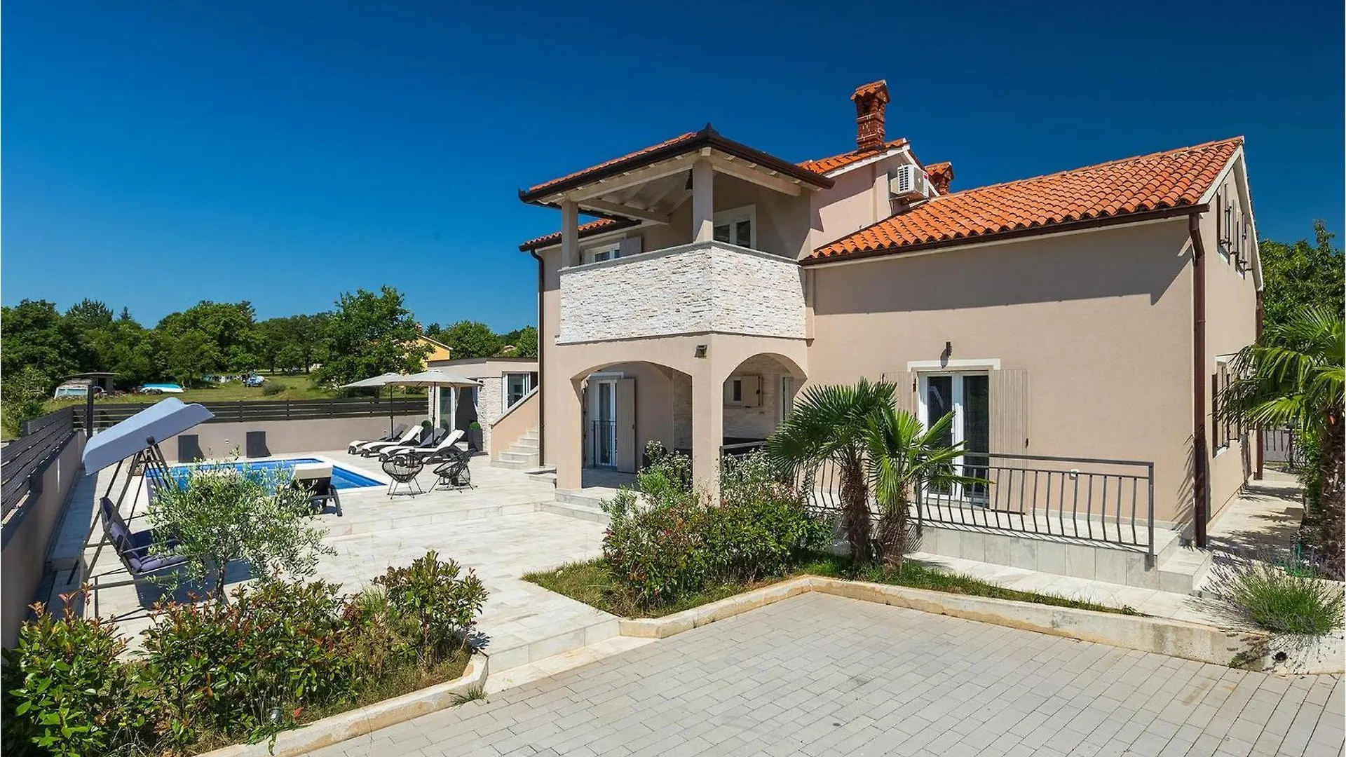 Villa Emilia Veligolji 0*,