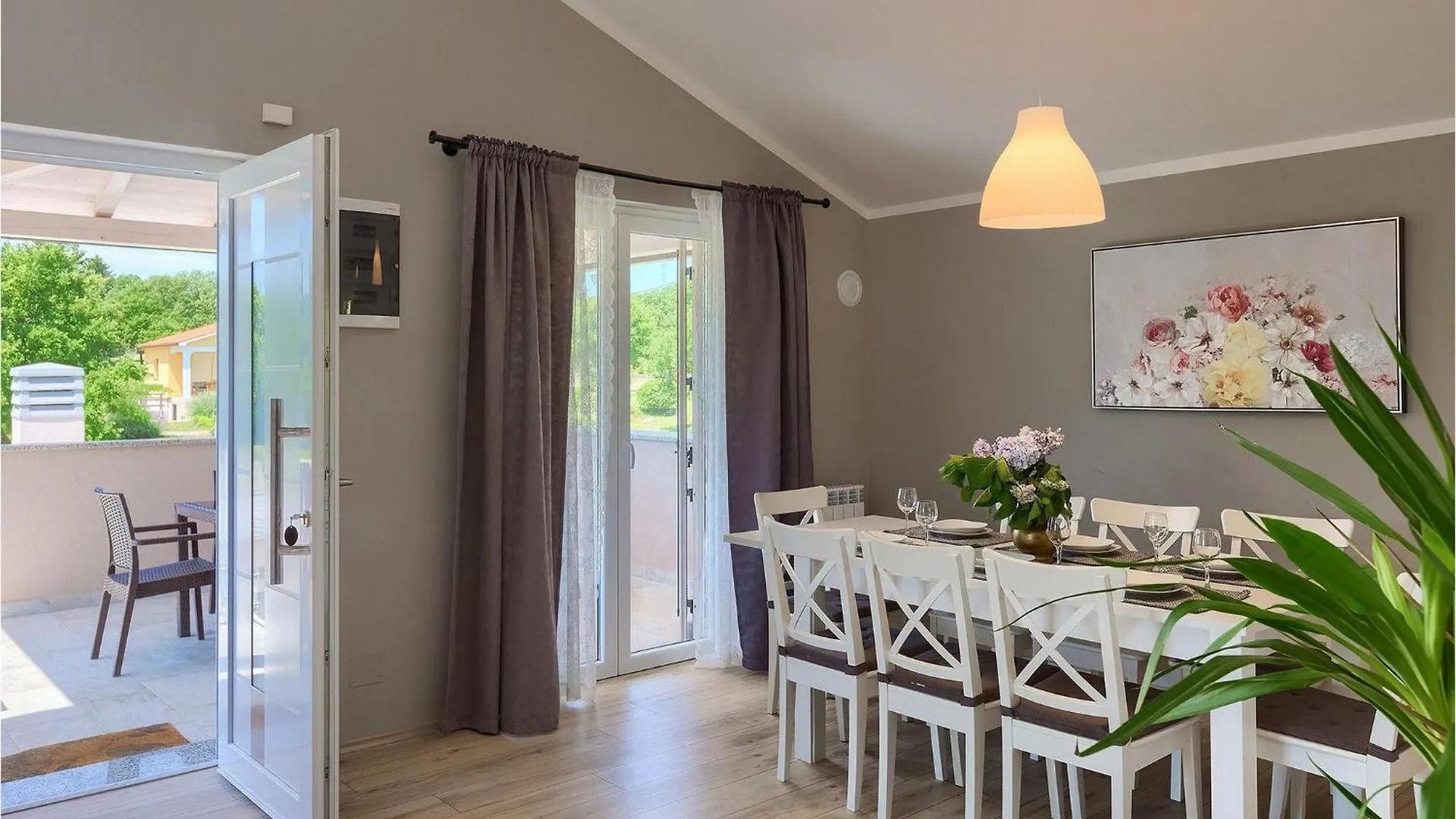 別荘 Villa Emilia VeliGolji
